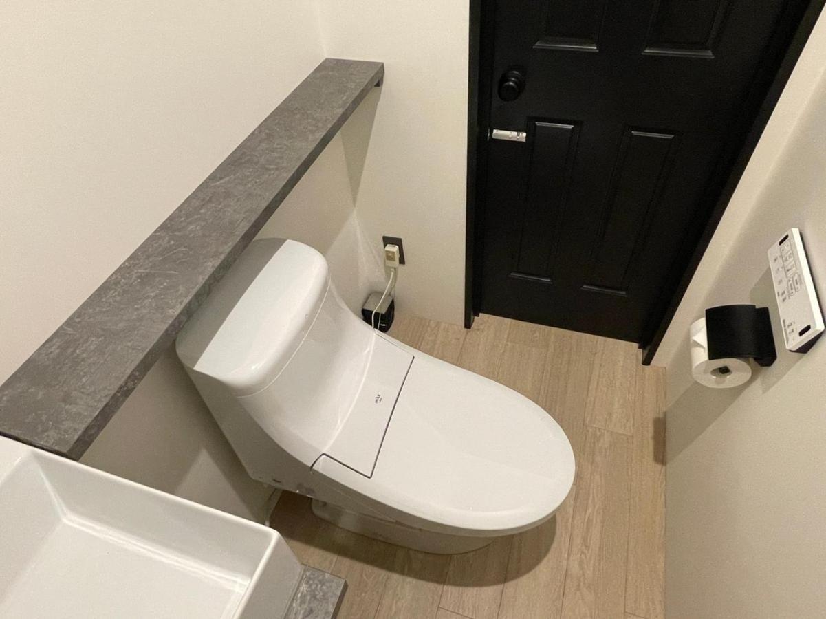 Zonk Hotel Haruyoshi Fukuoka  Bagian luar foto